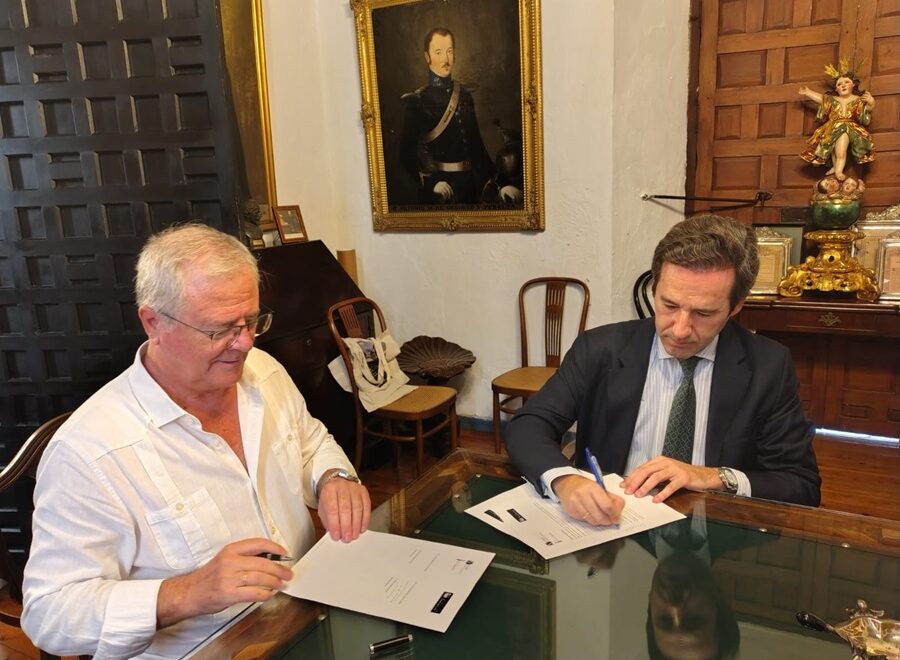 Convenio de colaboración con la Hermandad de la Santa Caridad